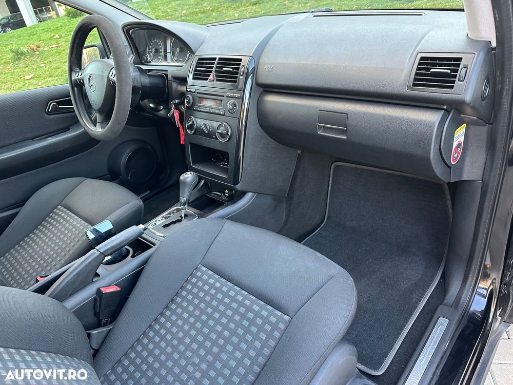 Mercedes-Benz A 180 CDI Autotronic Elegance Special Edition - 7