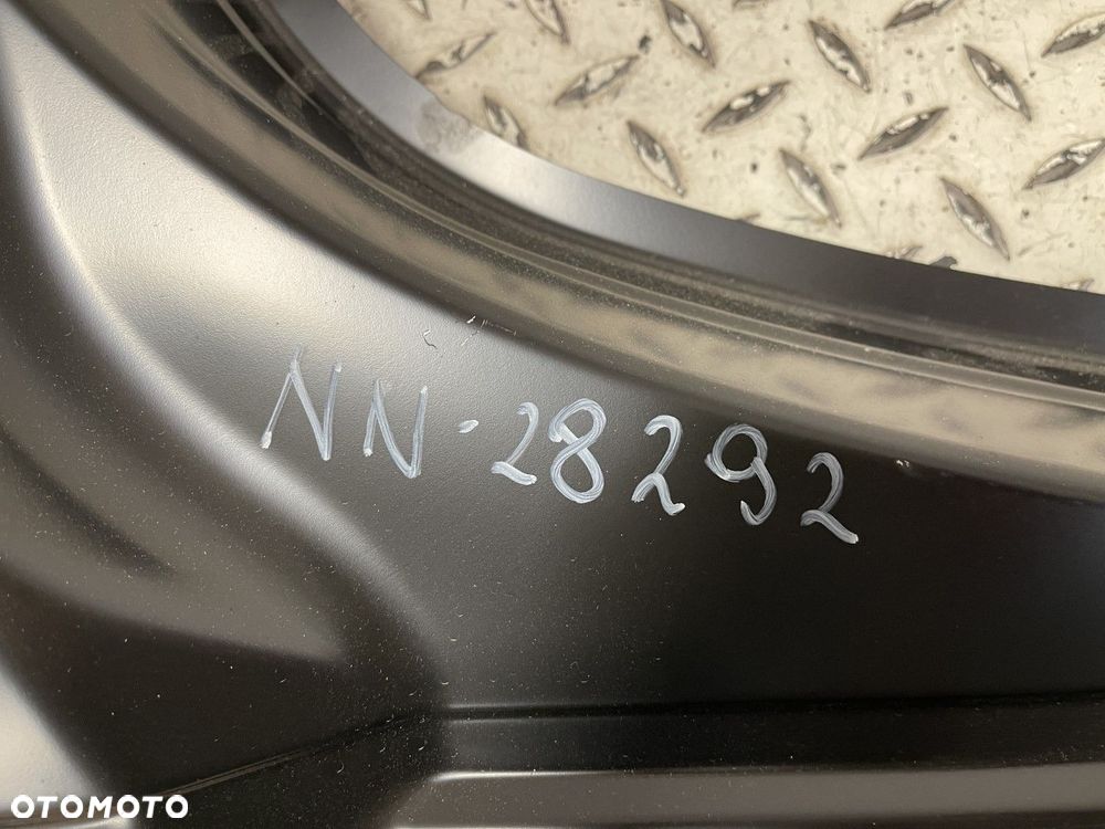 NOWY ORYGINALNY PRÓG SŁUPEK PRAWY PRAWA ALFA ROMEO STELVIO 17-23 68372392AA 5051550 - 6