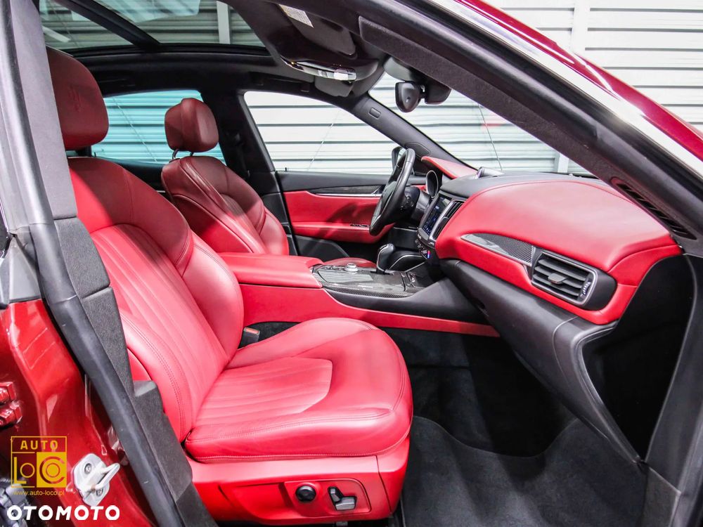 Maserati Levante Q4 GranLusso - 10