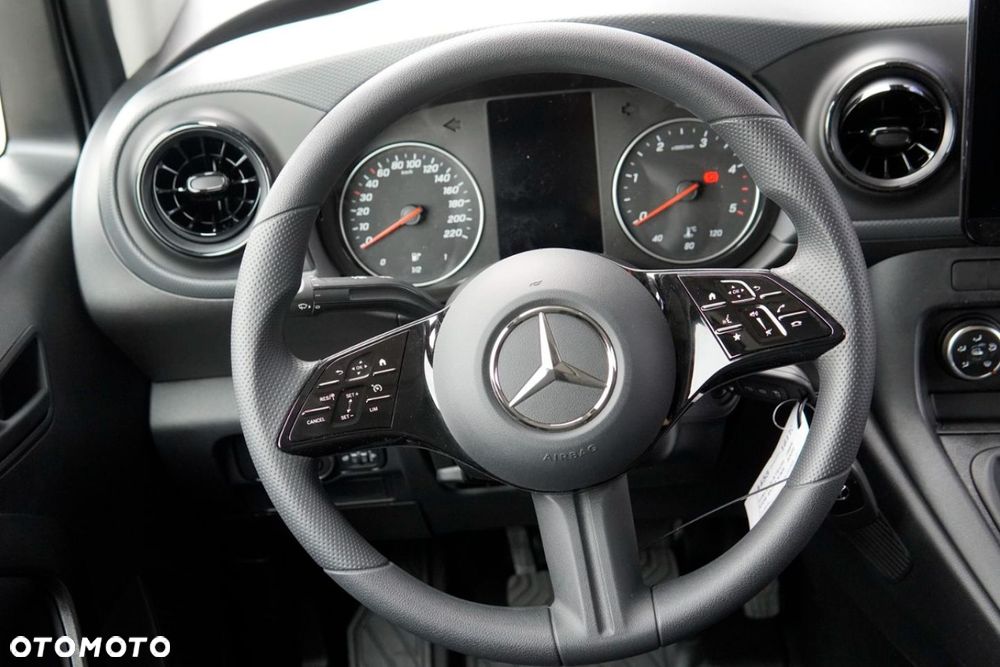 Mercedes-Benz Citan - 12