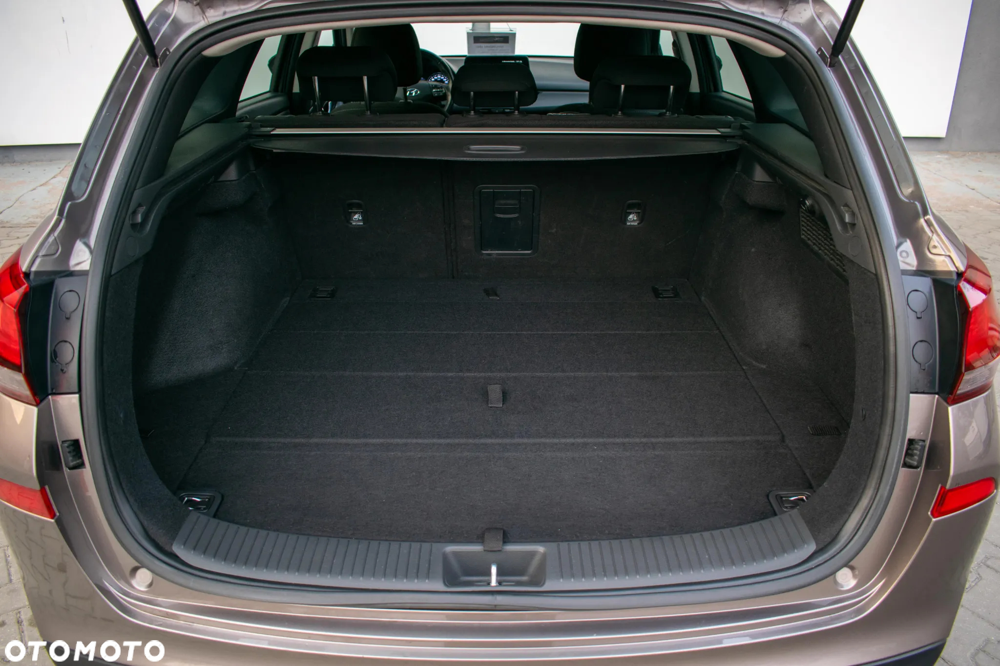 Hyundai i30 - 23