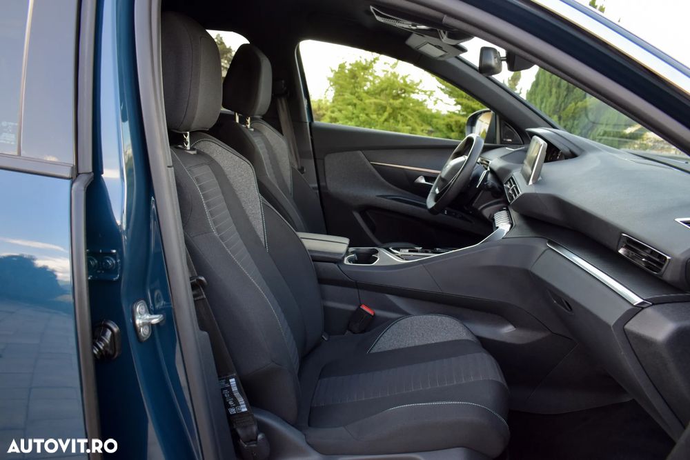 Peugeot 5008 PureTech 130 EAT8 Stop & Start Allure - 24