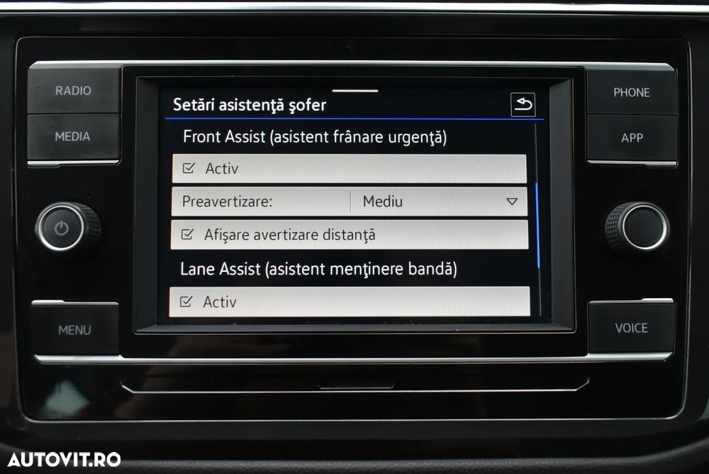 Volkswagen Tiguan 2.0 TDI DSG Life - 18