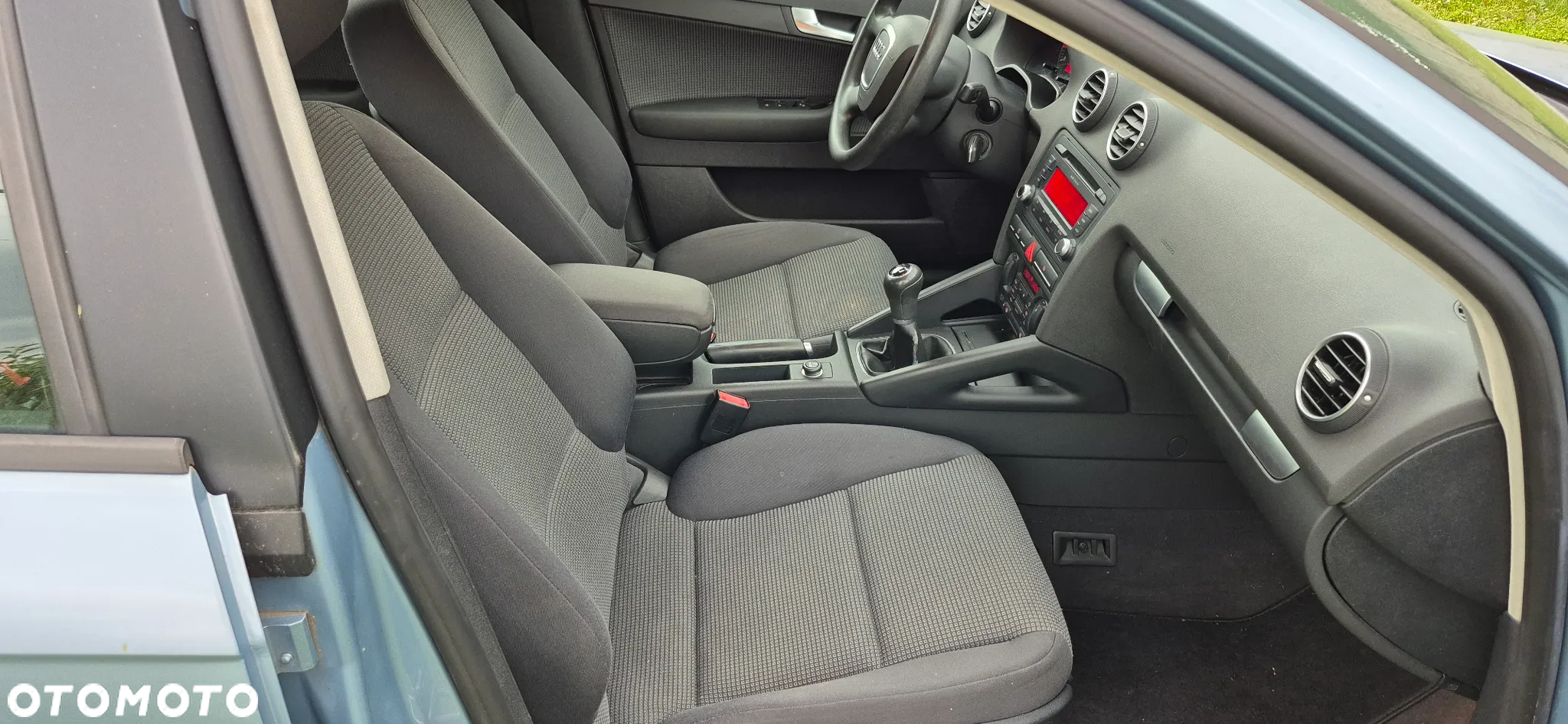 Audi A3 1.6 Ambiente - 14