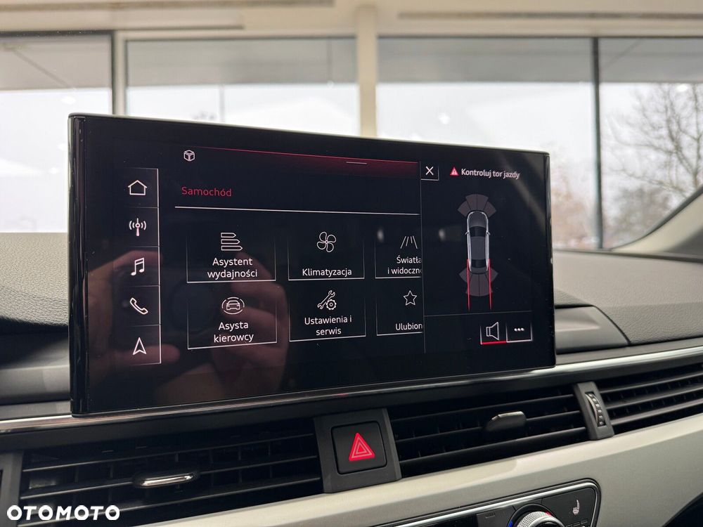 Audi A4 Limousine - 33