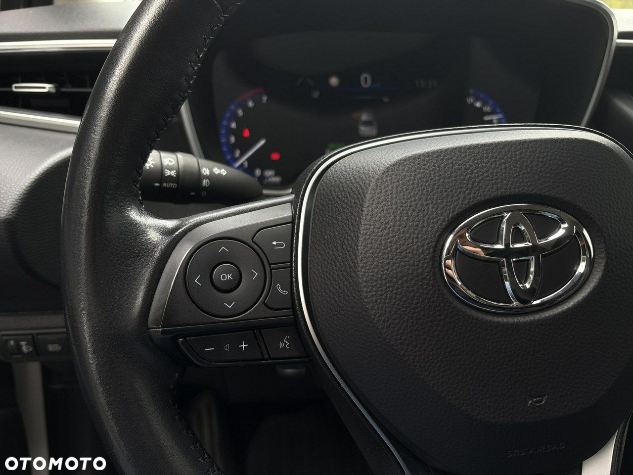 Toyota Corolla - 22