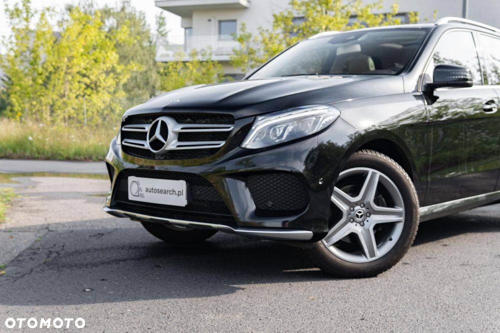 Mercedes-Benz GLE 350 d 4-Matic - 38