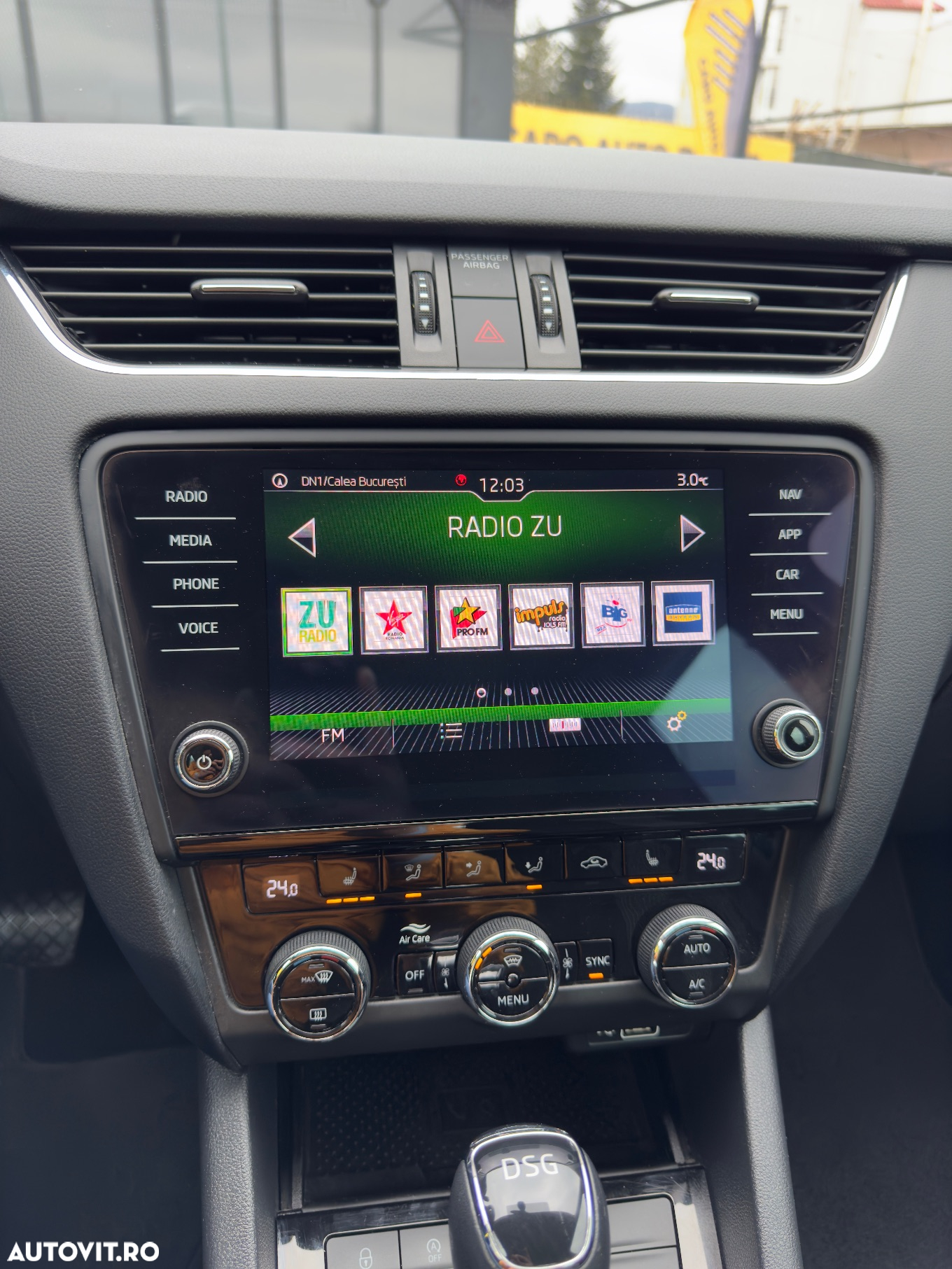 Skoda Octavia 1.6 TDI DSG Style - 22