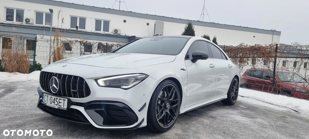 Mercedes-Benz CLA AMG 45 4-Matic 8G-DCT - 1
