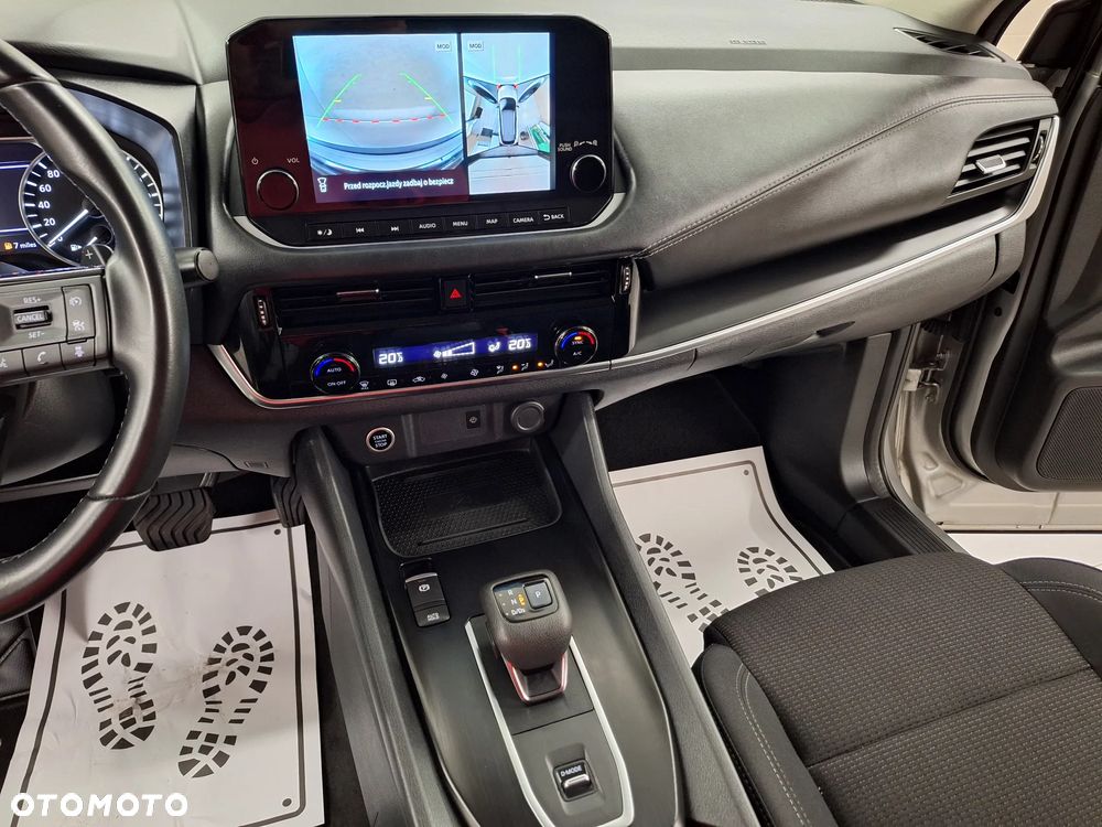 Nissan Qashqai 1.3 DIG-T DCT TEKNA+ - 33