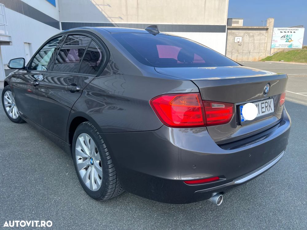 BMW Seria 3 320d Aut. Efficient Dynamics Edition Blue Perf. Modern Line - 17