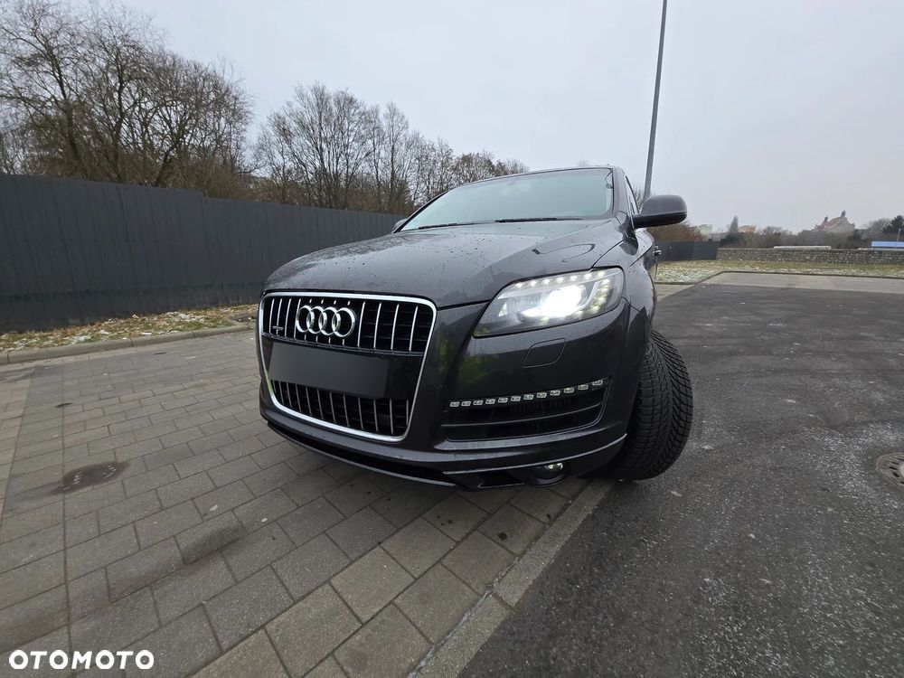 Audi Q7 3.0 TDI DPF clean diesel Quattro Tiptronic - 1