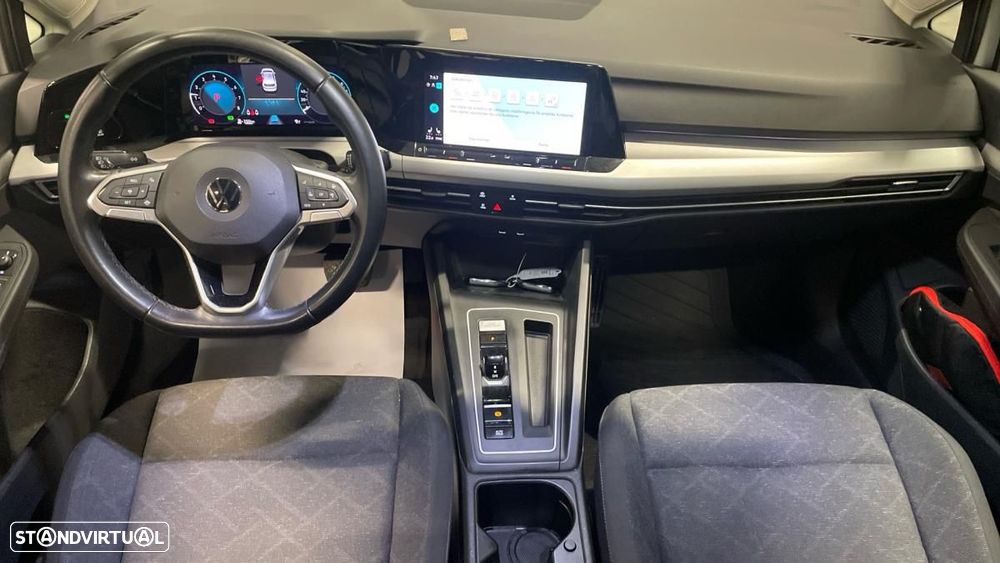 VW Golf 1.5 eTSI Style DSG - 4