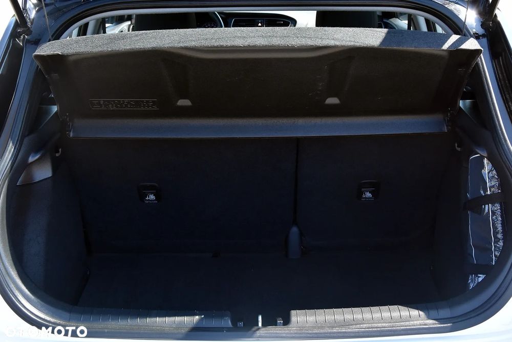 Hyundai i20 1.2 Classic Plus - 26