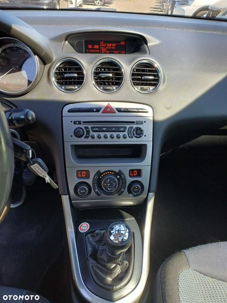 Peugeot 308 120 VTi Premium - 21