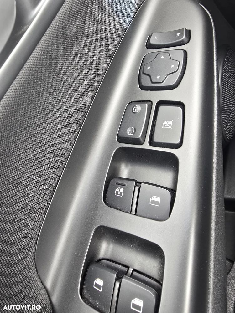 Hyundai KONA 1.0 T-GDI 120 CP 6MT 2WD Highway - 17