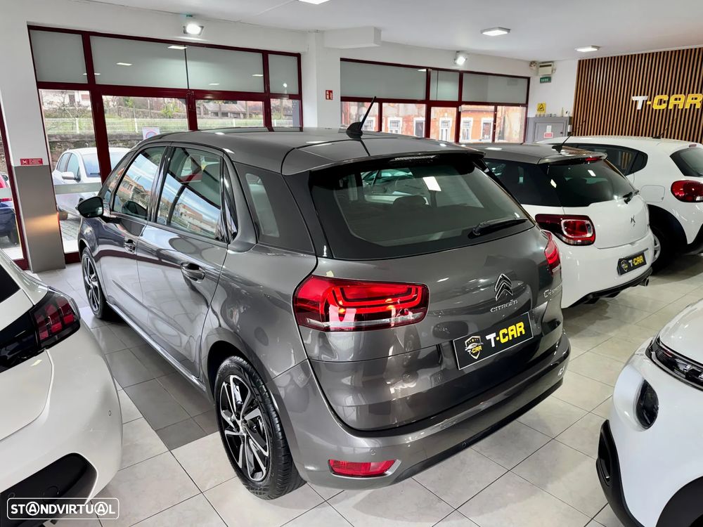 Citroën C4 Spacetourer 1.2 PureTech Feel EAT8 - 2