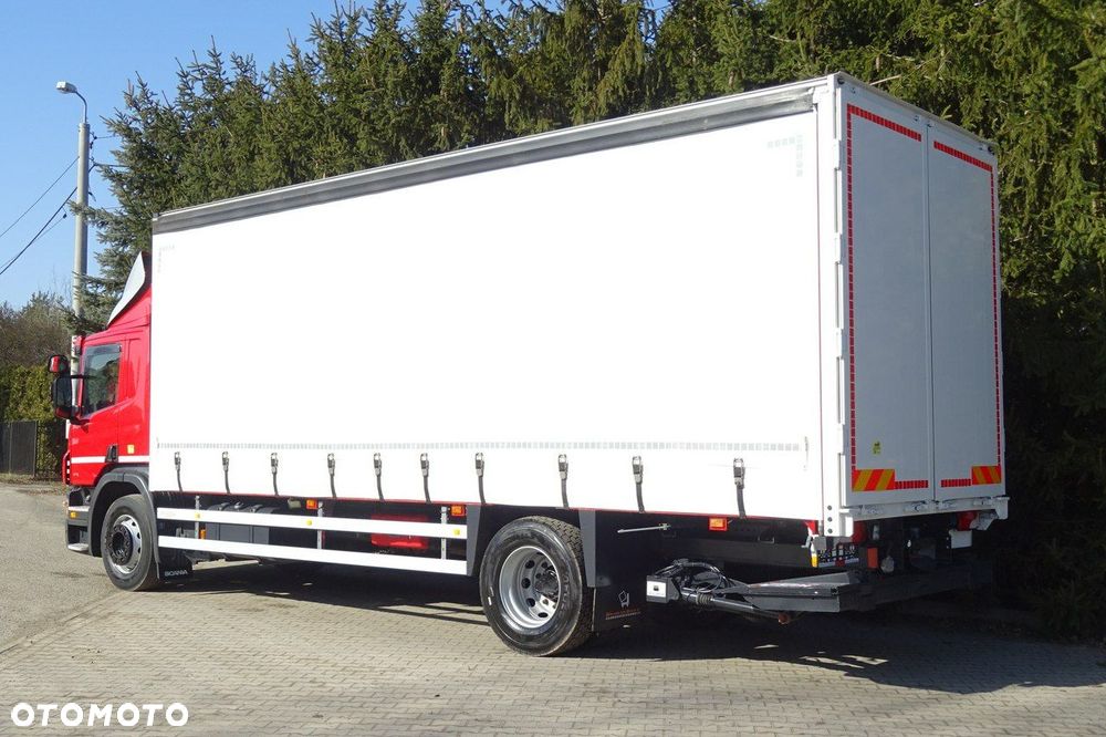 Scania P250 Euro 6 sypialna firanka wys.2.60 winda poduszki sprowadzony - 27