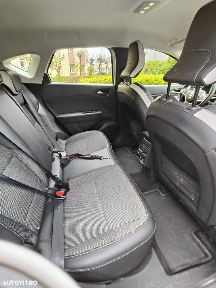 Renault Captur TCe 140 FAP Intens - 12