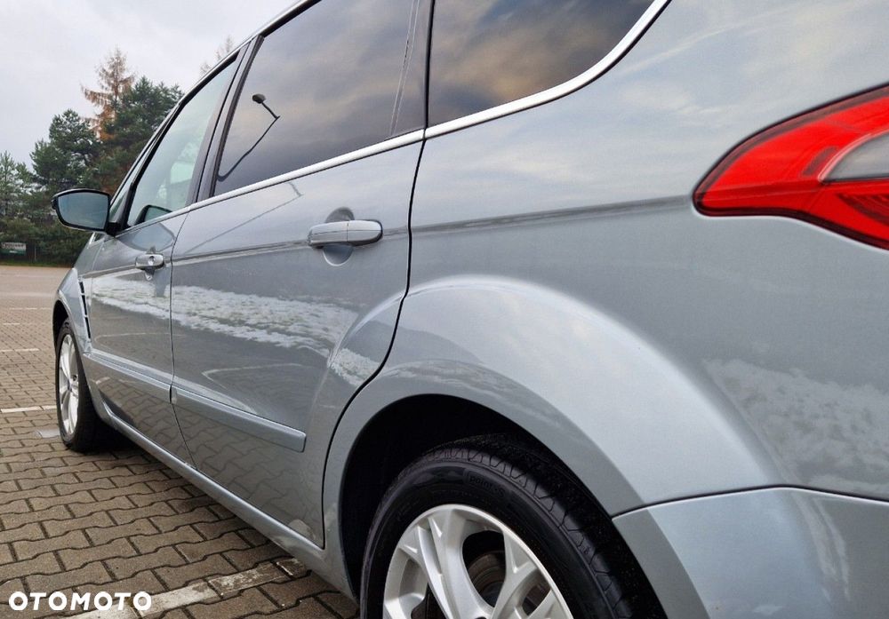 Ford S-Max 2.0 TDCi DPF Titanium - 15