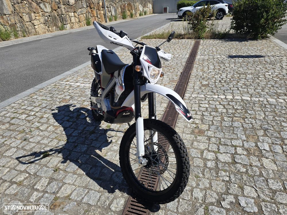 AJP PR3 Enduro pro - 2