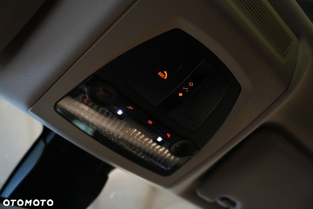 BMW 5GT 520d - 25