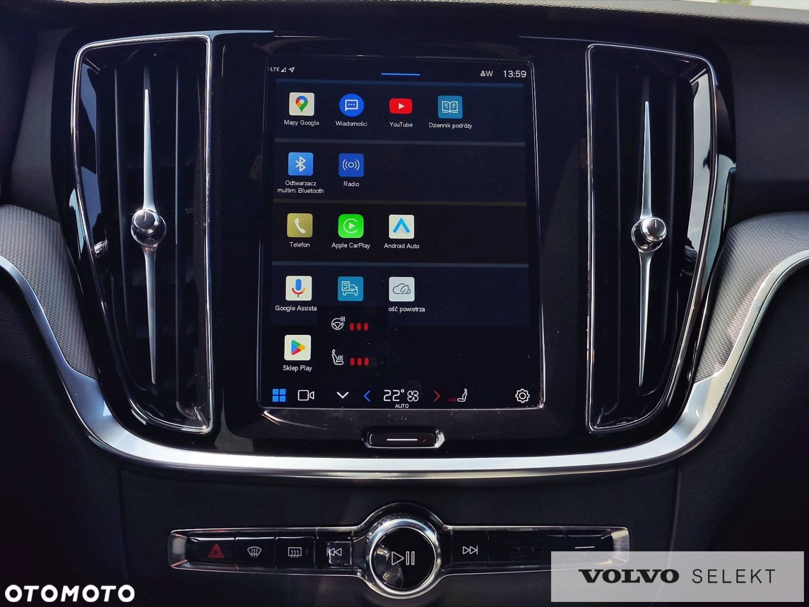 Volvo V60 Cross Country - 19