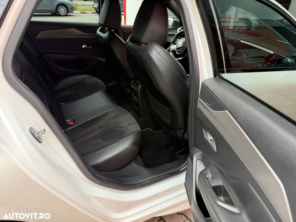 Peugeot 308 225 e-EAT8 GT Pack - 9