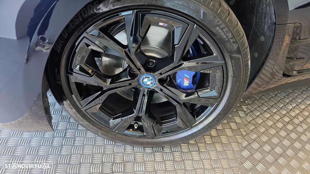 BMW i4 eDrive35 Pack Desportivo M Pro - 33