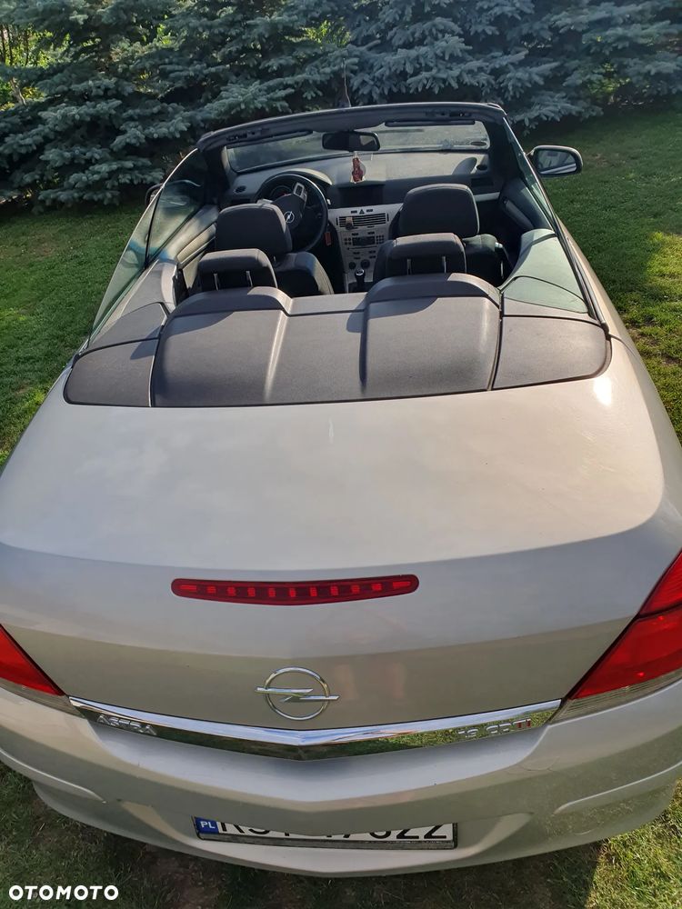 Opel Astra - 14