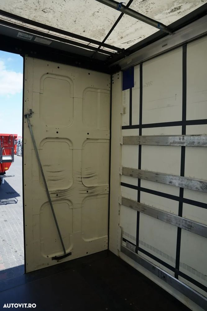 Krone CORTINĂ  / STANDARD / 2 AXE RIDICATIVE / TRANSPALET / - 22