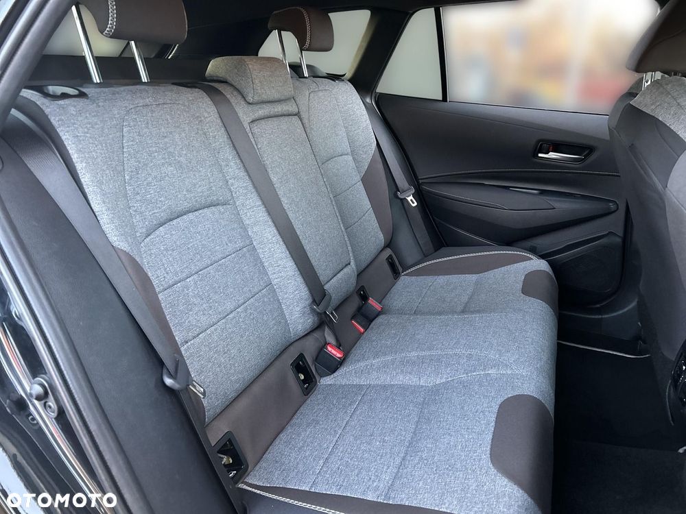 Toyota Corolla 1.8 Hybrid Comfort - 25