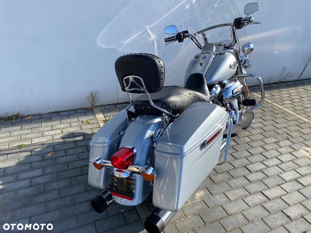 Harley-Davidson Touring Road King - 4