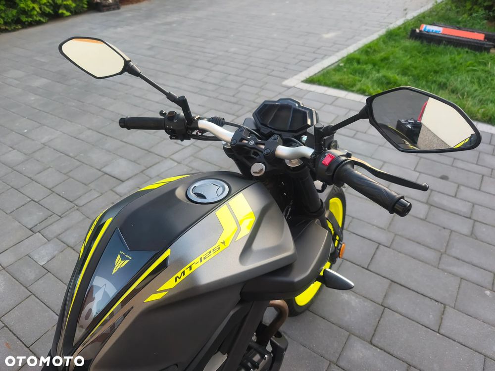 Yamaha MT - 12