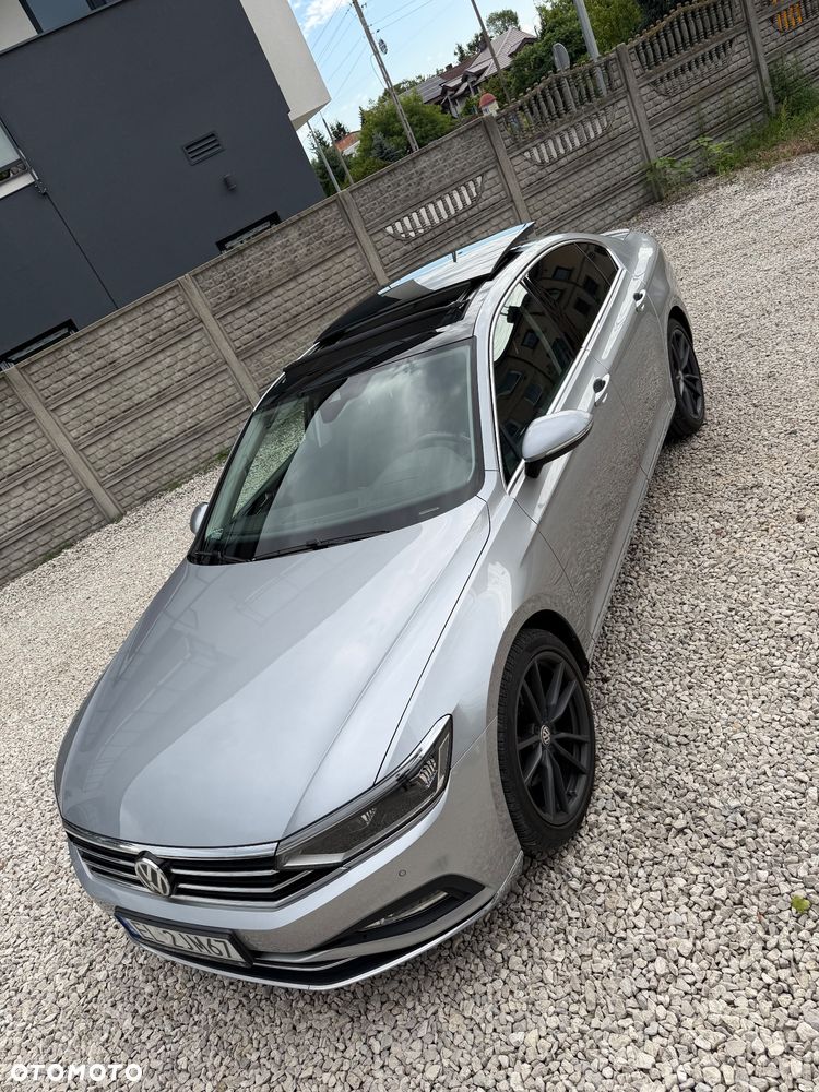 Volkswagen Passat 2.0 TSI Business DSG - 1