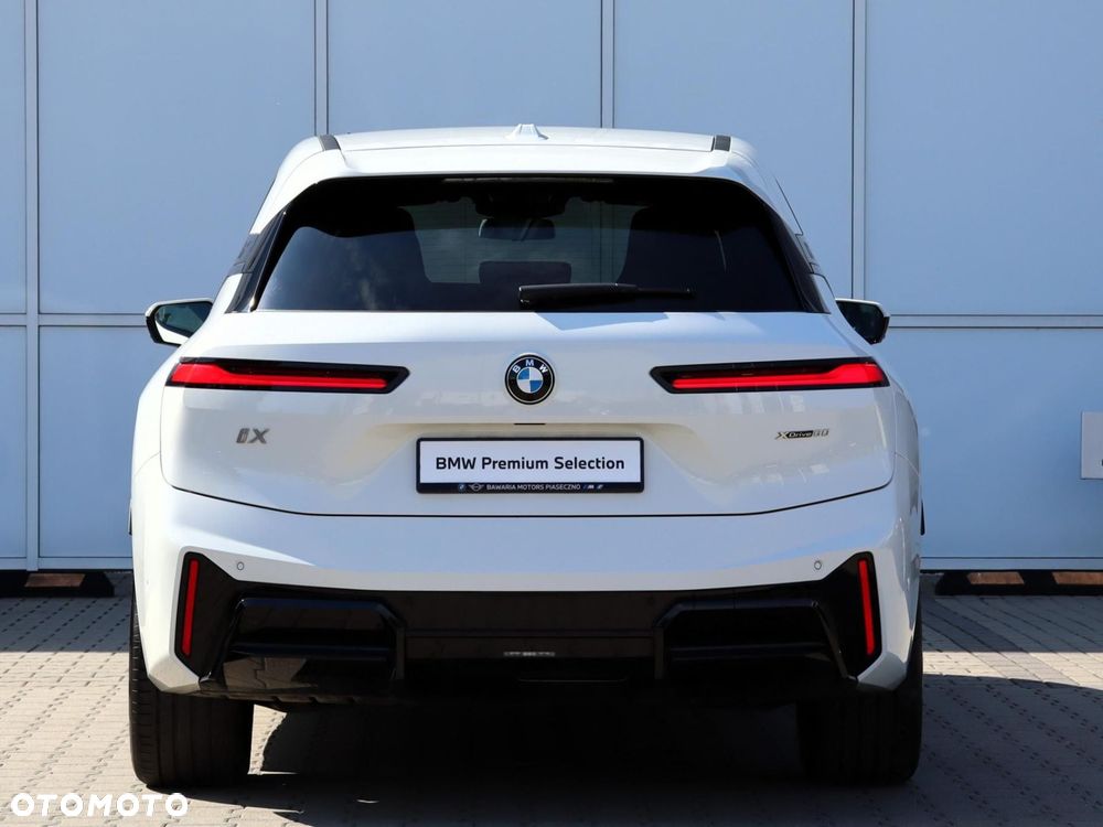 BMW iX xDrive60 111.5kWh - 11