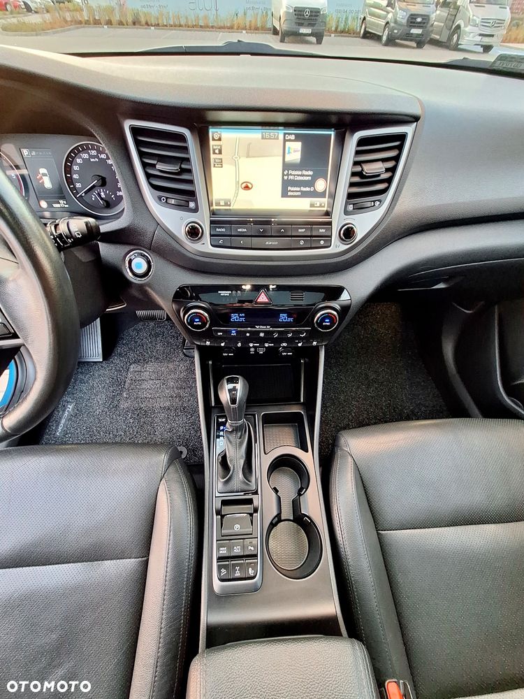 Hyundai Tucson - 11