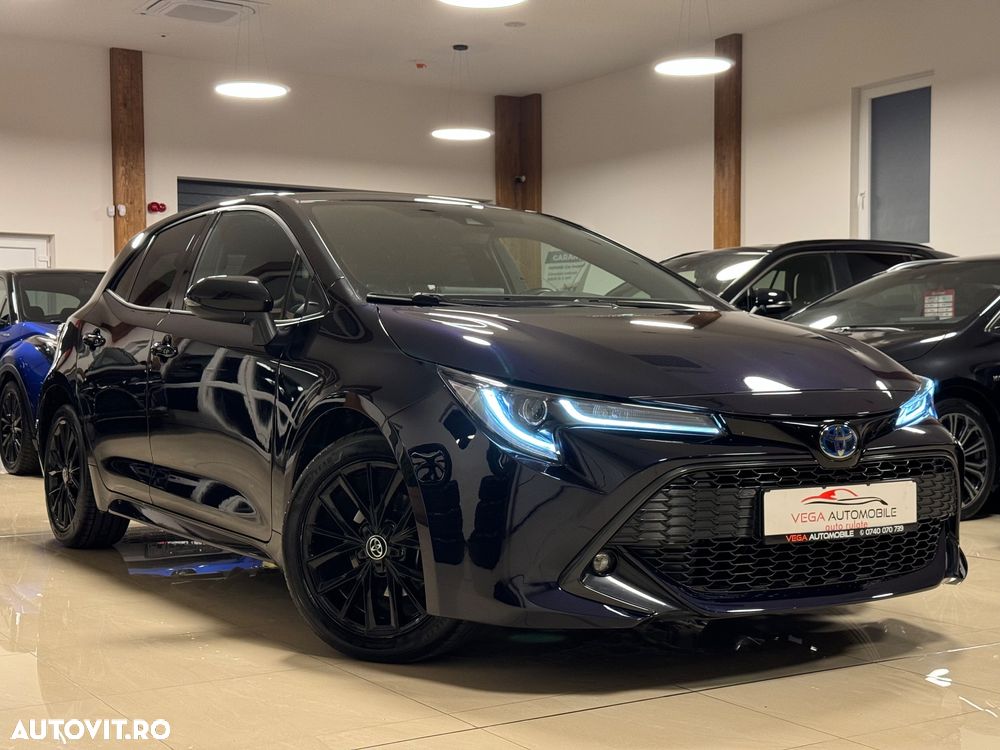 Toyota Corolla 1.8 Hybrid Business Edition - 2