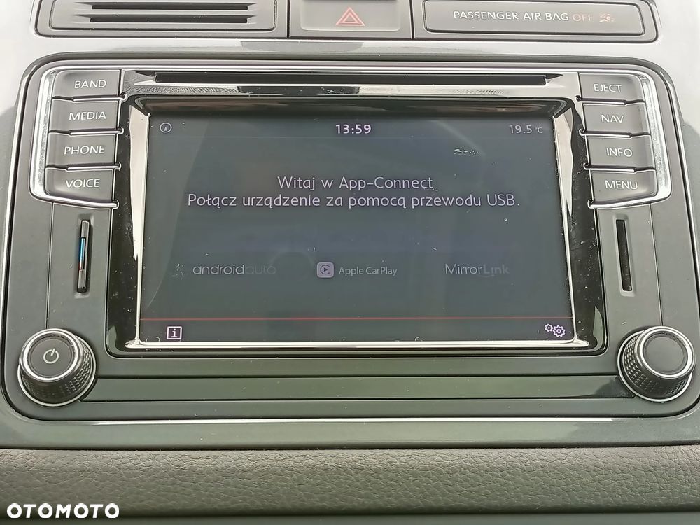 Volkswagen Tiguan - 9