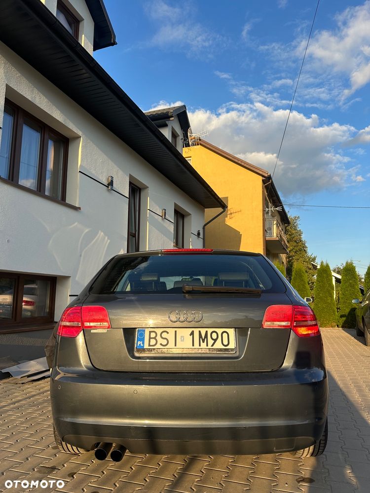 Audi A3 Sportback 2.0 TDI DPF Ambiente - 6