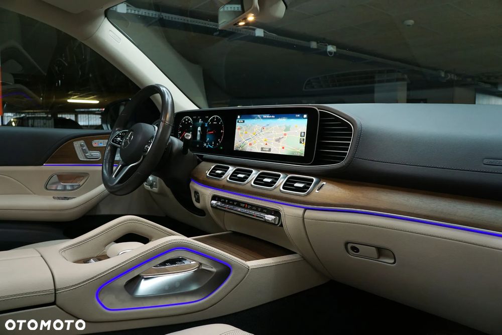 Mercedes-Benz GLE 300 d 4-Matic - 13