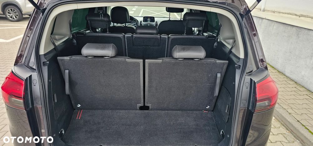 Opel Zafira - 12