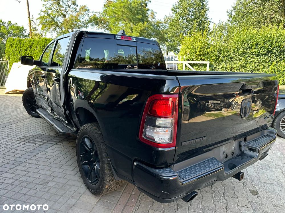 RAM 1500 Crew Cab Shortbed Bighorn - 6