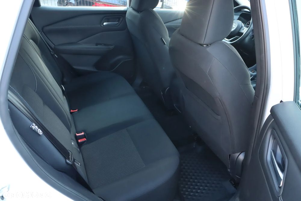 Nissan Qashqai - 21