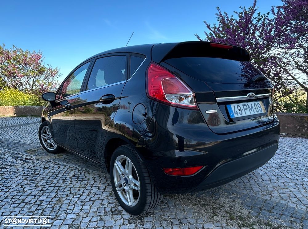 Ford Fiesta 1.0 T EcoBoost Titanium PowerShift - 7
