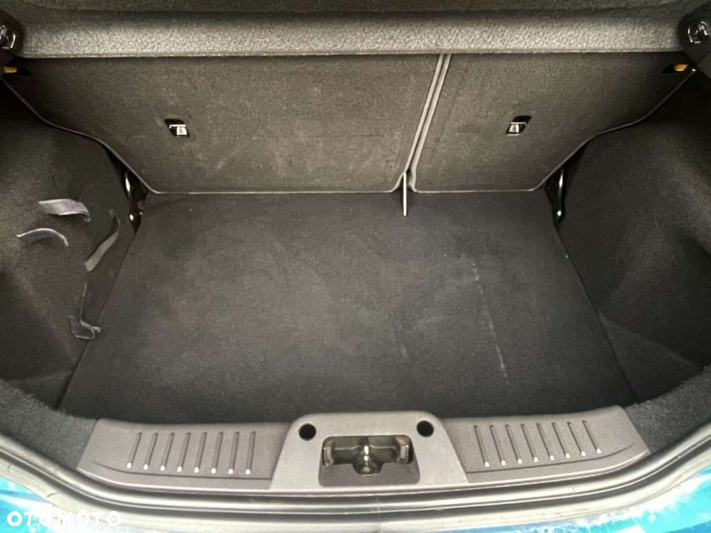 Ford Fiesta - 27