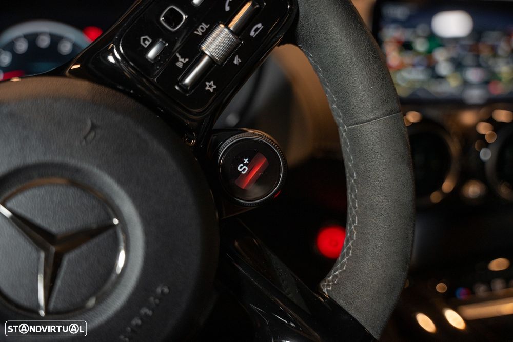 Mercedes-Benz AMG GT R - 29