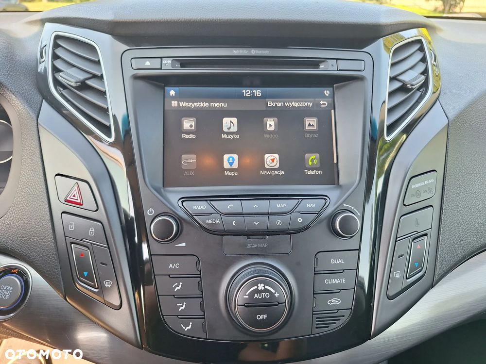 Hyundai i40 Kombi blue 1.7 CRDi DCT Premium - 14