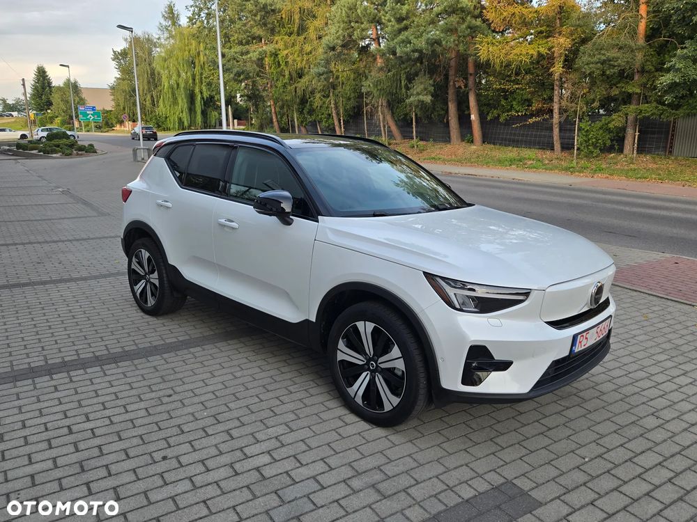 Volvo XC 40 82kWh P8 Recharge AWD Pro - 13