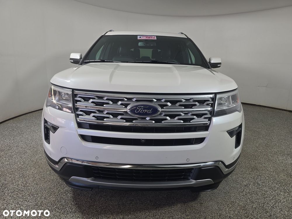 Ford Explorer - 2